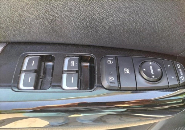 Kia Sportage cena 74900 przebieg: 142098, rok produkcji 2017 z Syców małe 407